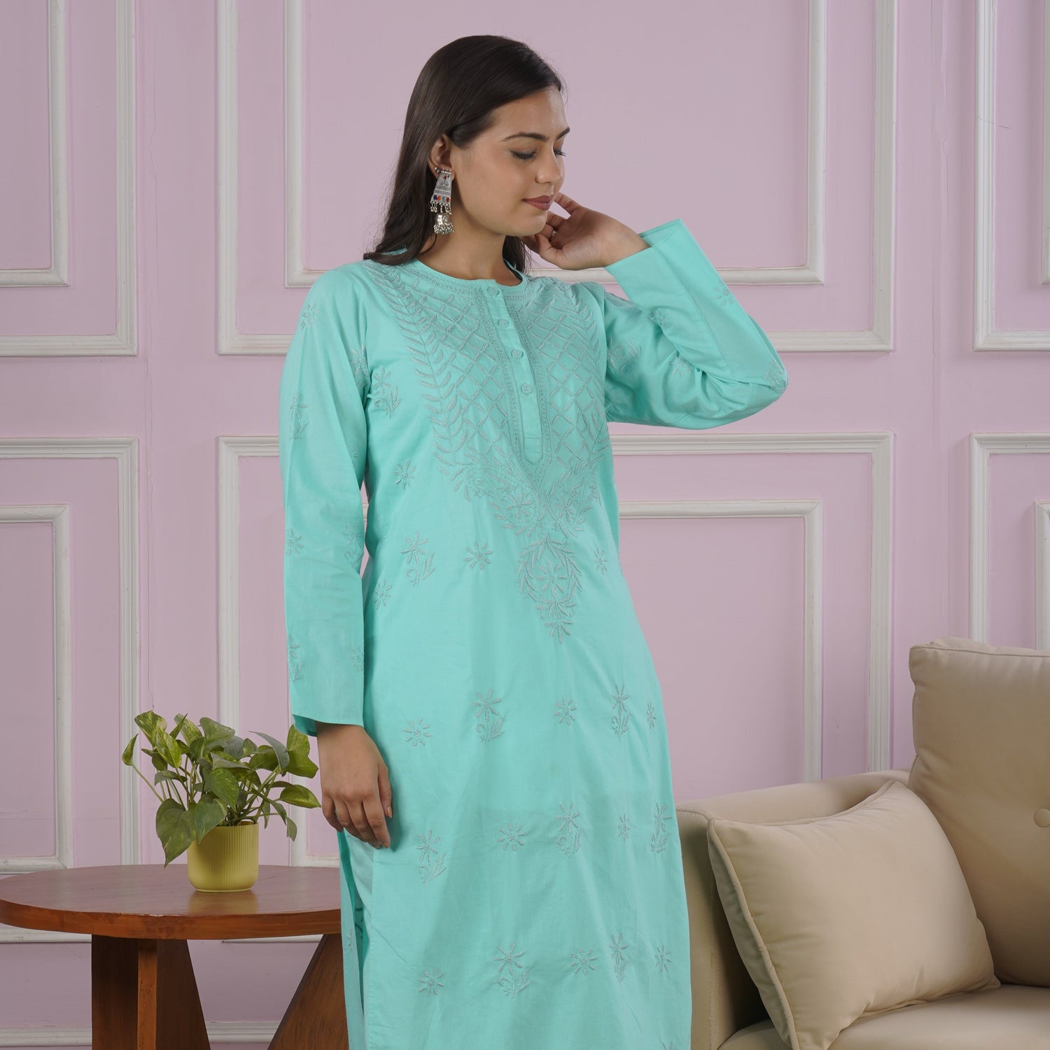Shop Chikankari Kurta Sets | Lucknow Legacy
