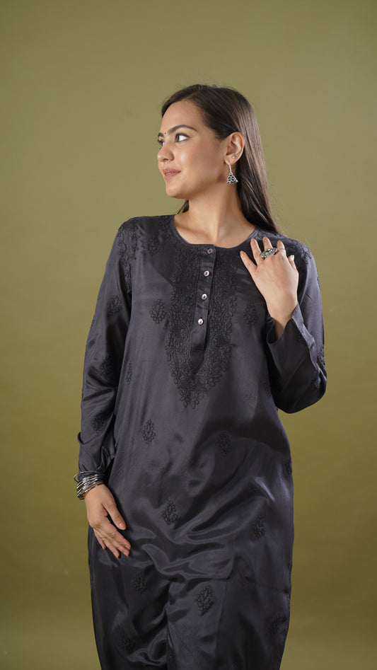 Classic Black 100% Silk Ladies Long Kurta & Pajama Set