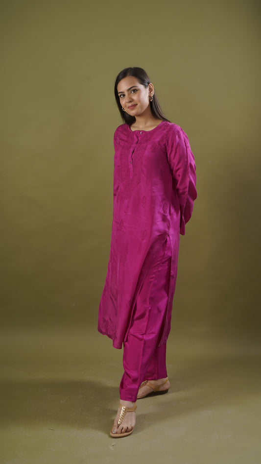 Plain Purple Ladies Long Kurta & Pajama in 100% Pure Silk – Elegant & Timeless