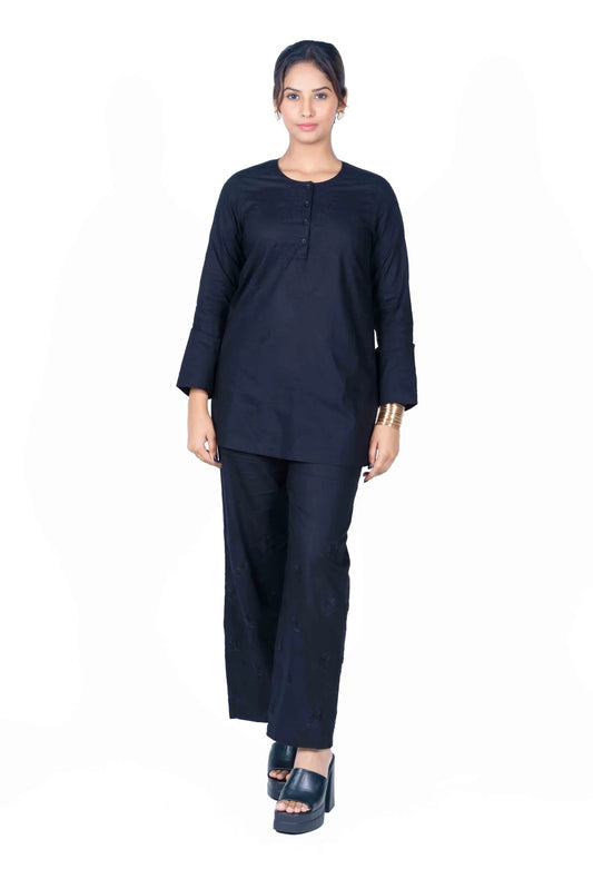 Women’s Short Top – Classic Black Pure Cotton